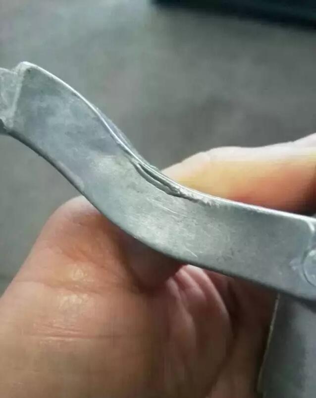 鋁合金壓鑄廠對于鋁合金壓鑄件主要缺陷的發(fā)現(xiàn)和防治 鋁合金壓鑄廠對于鋁合金壓鑄件主要缺陷的發(fā)現(xiàn)和防治